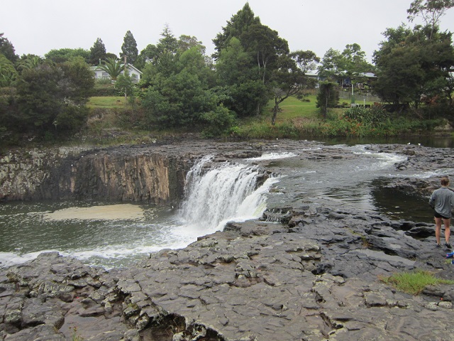 De Haruru waterval bij Pahia